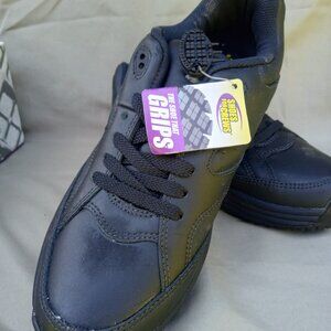 Shoes for Crews, black, size 8.5 Style # 9020